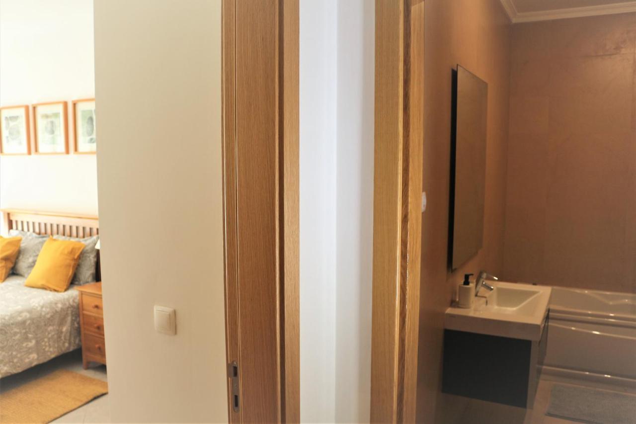 Lovely Apartment In Carvoeiro By The Beach Esterno foto