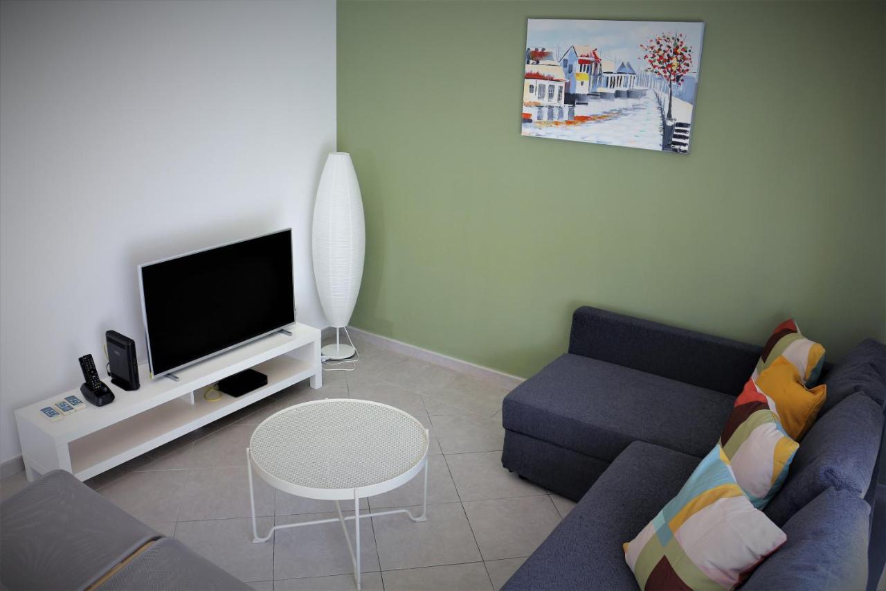 Lovely Apartment In Carvoeiro By The Beach Esterno foto