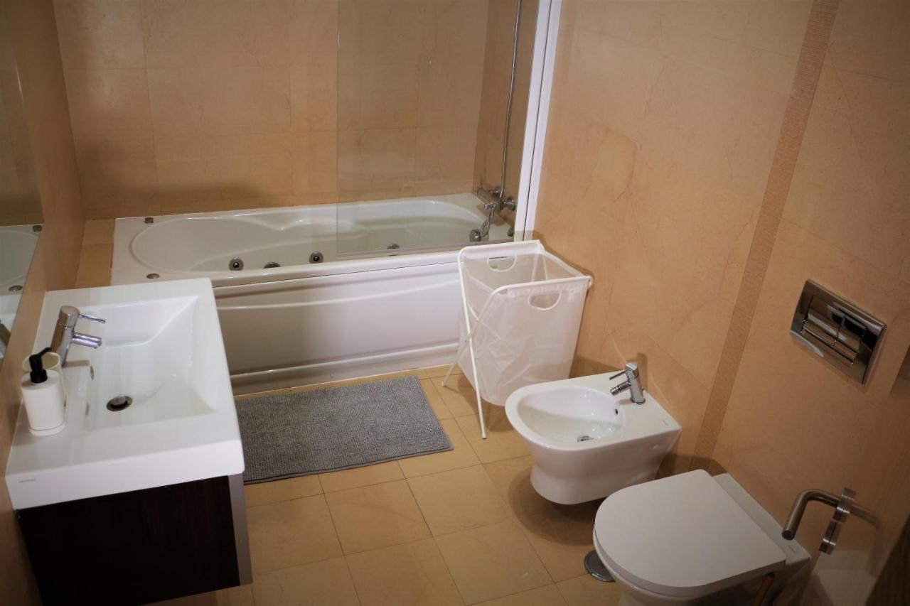 Lovely Apartment In Carvoeiro By The Beach Esterno foto