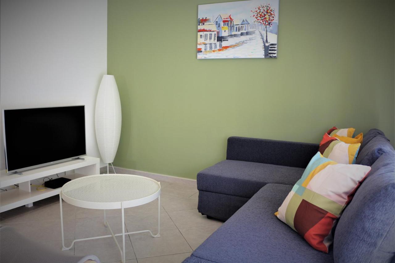 Lovely Apartment In Carvoeiro By The Beach Esterno foto