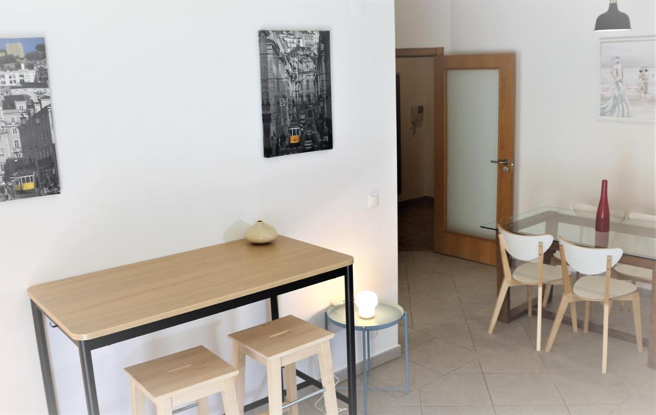 Lovely Apartment In Carvoeiro By The Beach Esterno foto